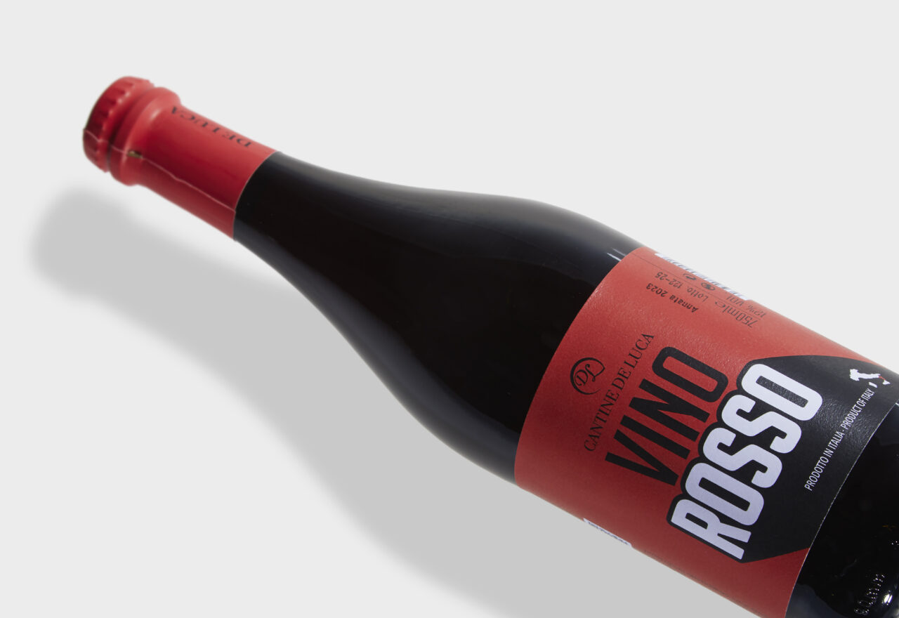 Vino Rosso – Cantine de Luca Drikkevarer Lowin